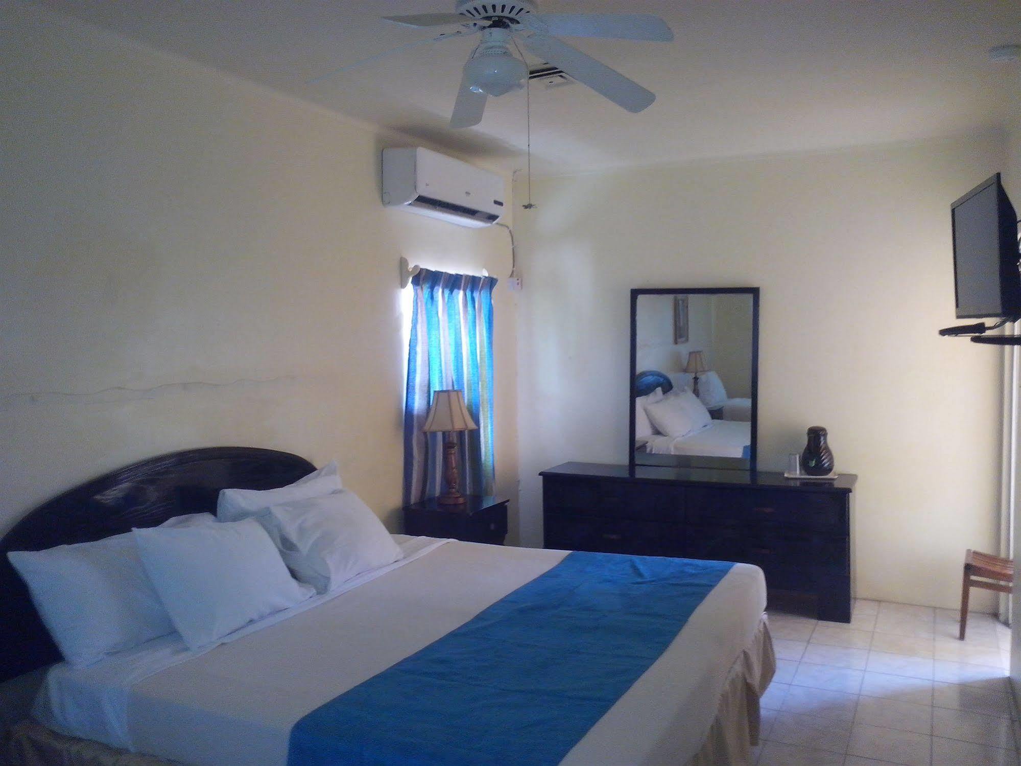 Casa Maria Hotel Port Maria Eksteriør bilde